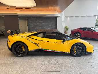 LAMBORGHINI HURACAN 2019 Image 4