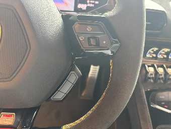 LAMBORGHINI HURACAN 2019 Image 27