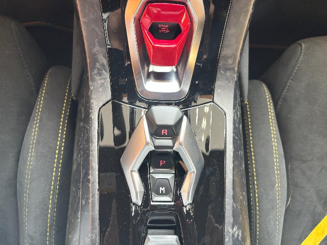 LAMBORGHINI HURACAN 2019 Image 36