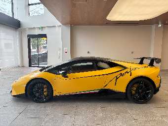 LAMBORGHINI HURACAN 2019 Image 8