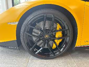 LAMBORGHINI HURACAN 2019 Image 9