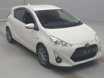 TOYOTA AQUA 2017 Image 3