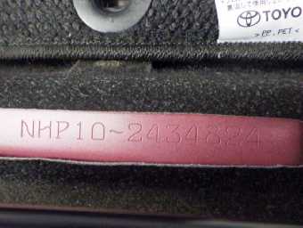 TOYOTA AQUA 2015 Image 18