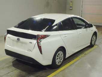 TOYOTA PRIUS 2018 Image 2