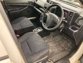 TOYOTA PRIUS 2018 Image 5