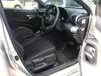 TOYOTA YARIS 2020 Image 5