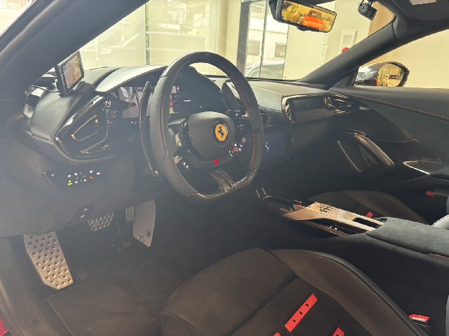 FERRARI 12 CILINDRI 2025 Image 21