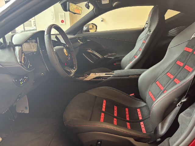 FERRARI 12 CILINDRI 2025 Image 22