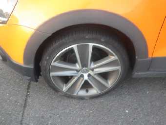 VOLKSWAGEN POLO 2011 Image 18