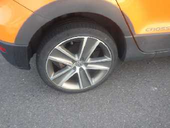 VOLKSWAGEN POLO 2011 Image 20