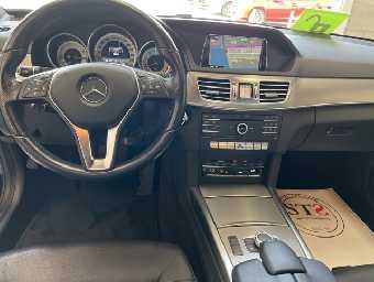 MERCEDES BENZ E CLASS 2015 Image 5