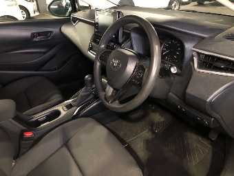 TOYOTA COROLLA TOURING 2020 Image 5