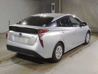 TOYOTA PRIUS 2018 Image 2