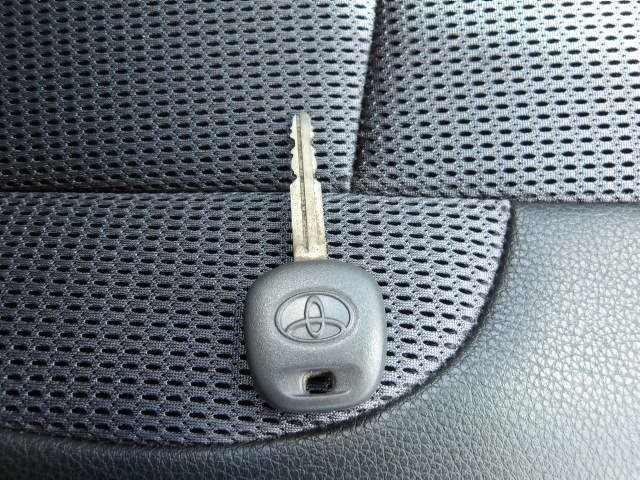 TOYOTA ALPHARD 2006 Image 23