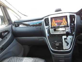 TOYOTA ALPHARD 2006 Image 7