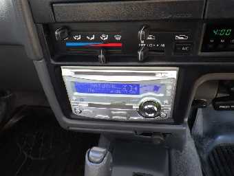 TOYOTA HILUX PICKUP 1997 Image 10