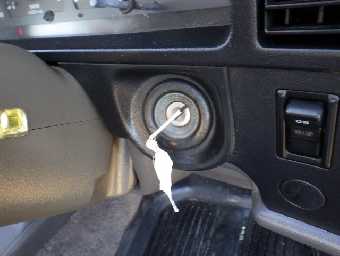 TOYOTA HILUX PICKUP 1997 Image 12