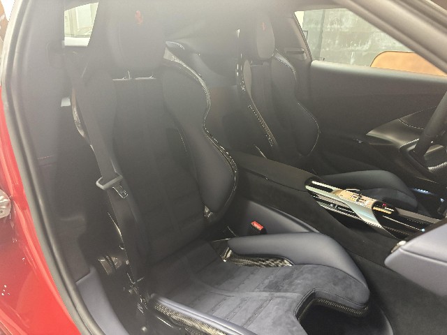 FERRARI 12 CILINDRI 2025 Image 30