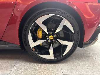 FERRARI 12 CILINDRI 2025 Image 10