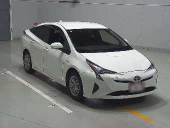 TOYOTA PRIUS 2018 Image 5