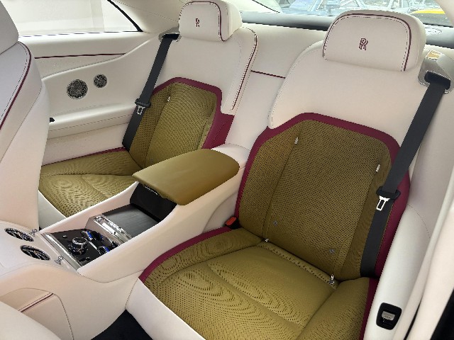 ROLLS ROYCE SPECTRE 2023 Image 24