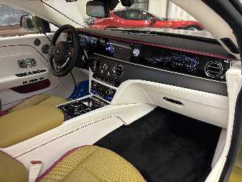 ROLLS ROYCE SPECTRE 2023 Image 23