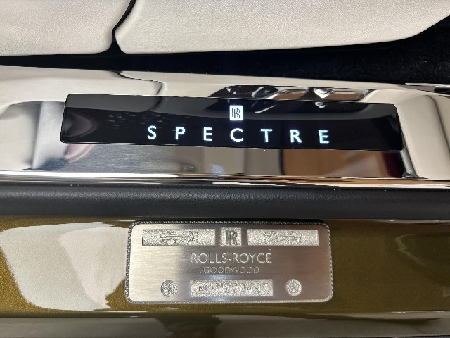 ROLLS ROYCE SPECTRE 2023 Image 34