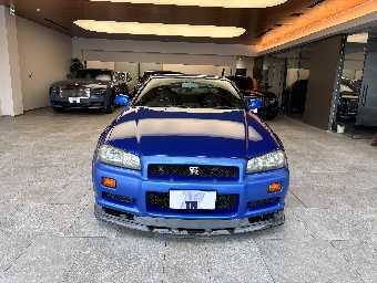 NISSAN SKYLINE 2000 Image 2