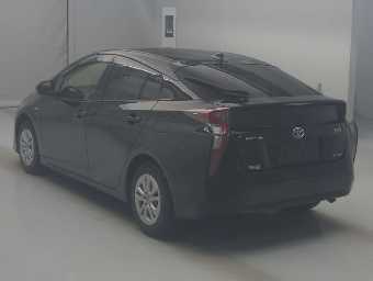TOYOTA PRIUS 2018 Image 4
