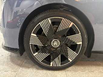 ROLLS ROYCE SPECTRE 2024 Image 11