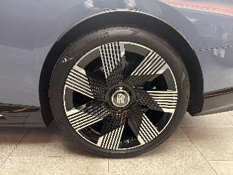 ROLLS ROYCE SPECTRE 2024 Image 12