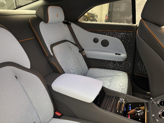 ROLLS ROYCE SPECTRE 2024 Image 35