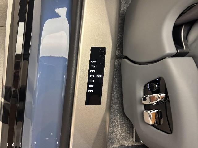 ROLLS ROYCE SPECTRE 2024 Image 36