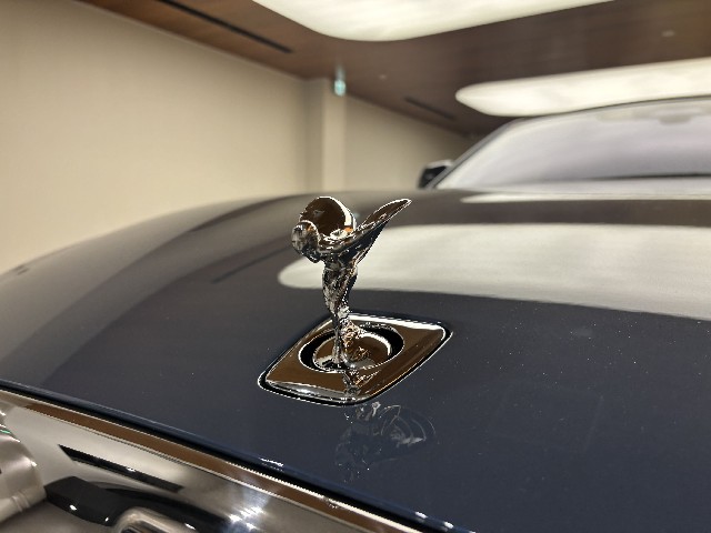 ROLLS ROYCE SPECTRE 2024 Image 38