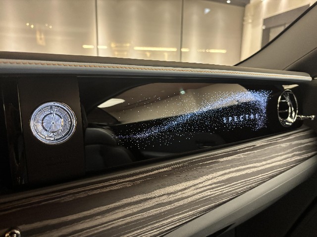 ROLLS ROYCE SPECTRE 2024 Image 45