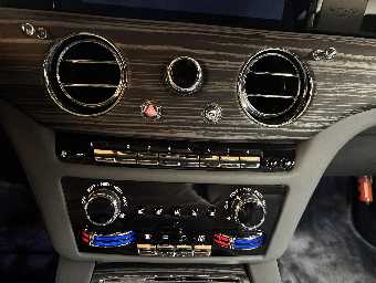 ROLLS ROYCE SPECTRE 2024 Image 40