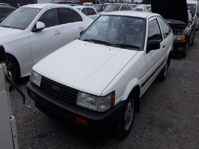 TOYOTA COROLLA LEVIN 1984 Image 41
