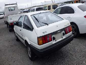 TOYOTA COROLLA LEVIN 1984 Image 3
