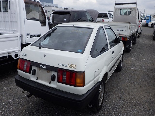 TOYOTA COROLLA LEVIN 1984 Image 44