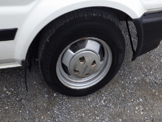 TOYOTA COROLLA LEVIN 1984 Image 54