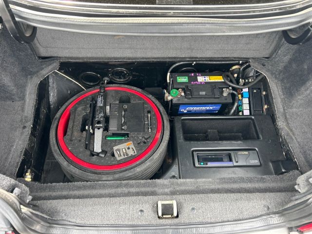 ASTON MARTIN DB7 1995 Image 44