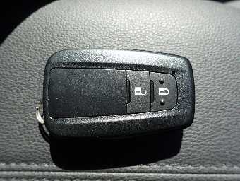 TOYOTA RAV-4 2021 Image 15