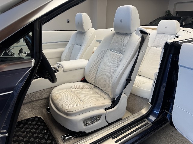 ROLLS ROYCE DAWN 2020 Image 38