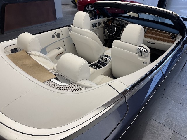 ROLLS ROYCE DAWN 2020 Image 44