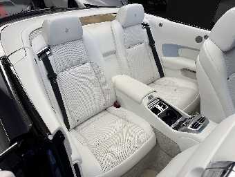 ROLLS ROYCE DAWN 2020 Image 44