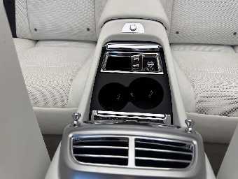 ROLLS ROYCE DAWN 2020 Image 60