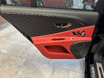 BENTLEY FLYING SPUR 2025 Image 21