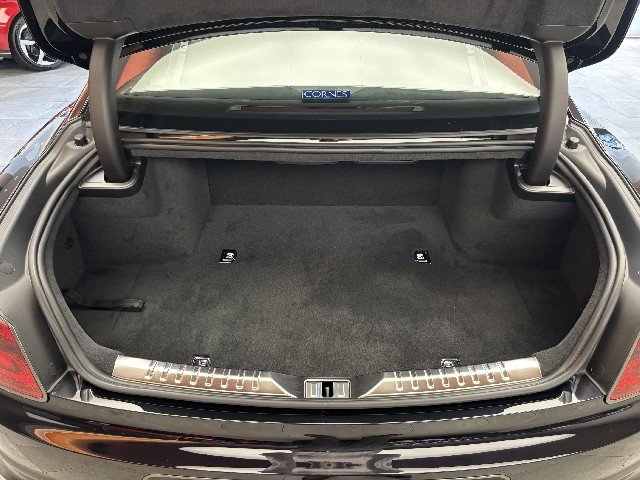 BENTLEY FLYING SPUR 2025 Image 28