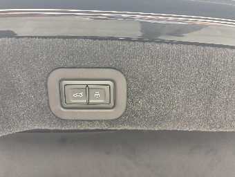 BENTLEY FLYING SPUR 2025 Image 23