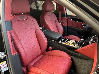 BENTLEY FLYING SPUR 2025 Image 26